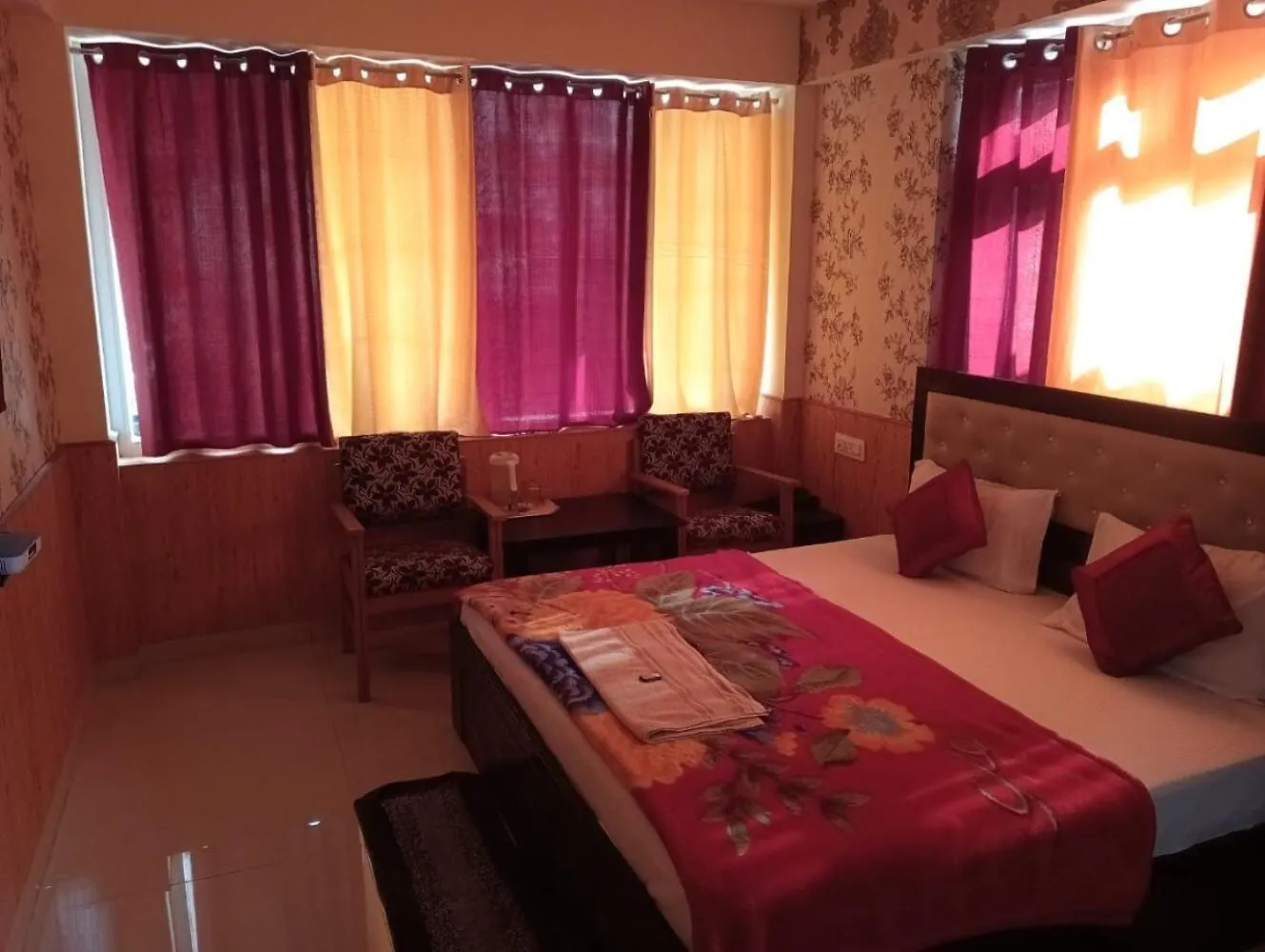 Hotel Shimla Hills