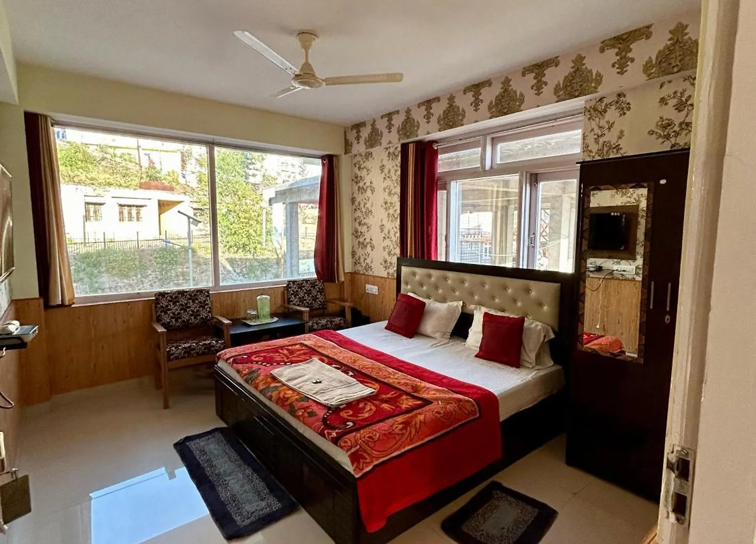 Hotel Shimla Hills