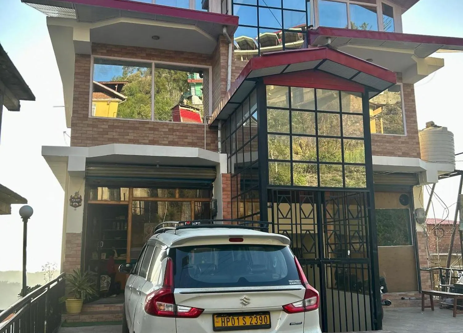 Hotel Shimla Hills 3*,
