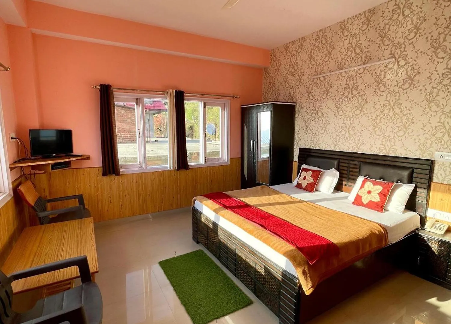 Hotel Shimla Hills