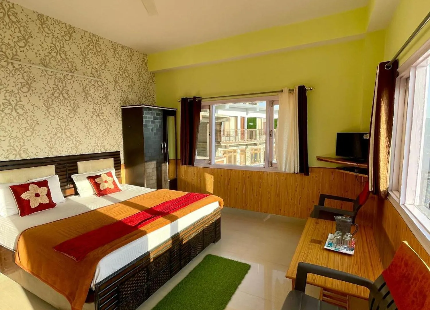Hotel Shimla Hills India