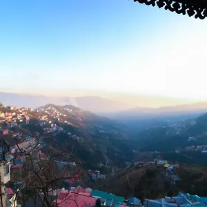 Hotel Broadway Grand, Shimla